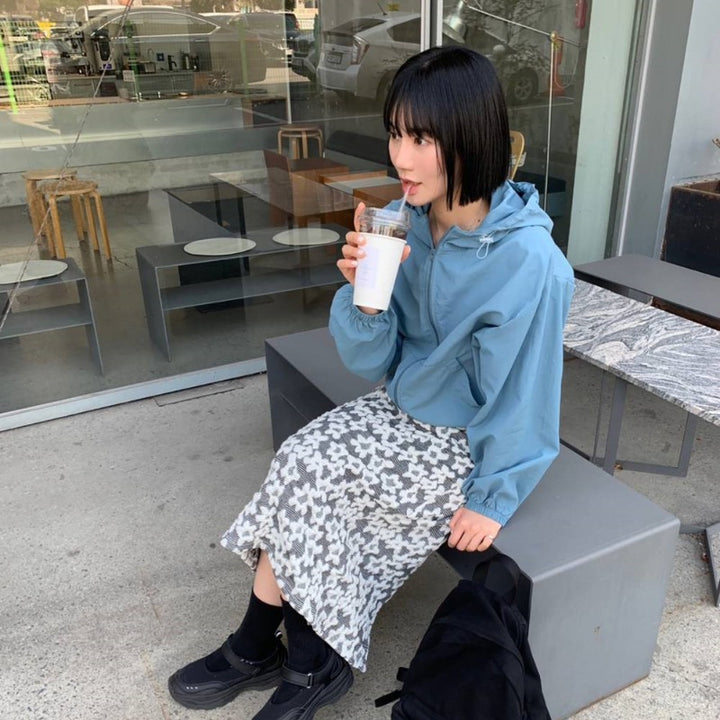 Damen leichte Windjacke mit verstellbarem Kordelzug Drune