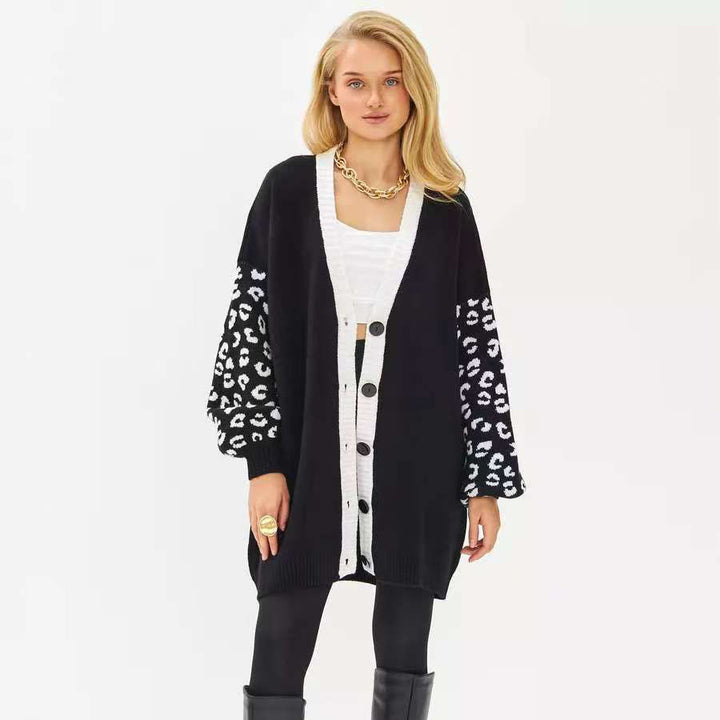 Damen Grobstrickjacke mit Kontrastärmeln und Knopfdetail Drune
