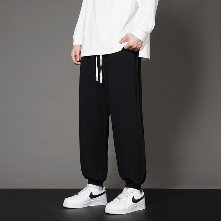 Herren Weite Relax-Jogginghose mit Kordelbund, geradem Beinverlauf & elastischen Bündchen Drune