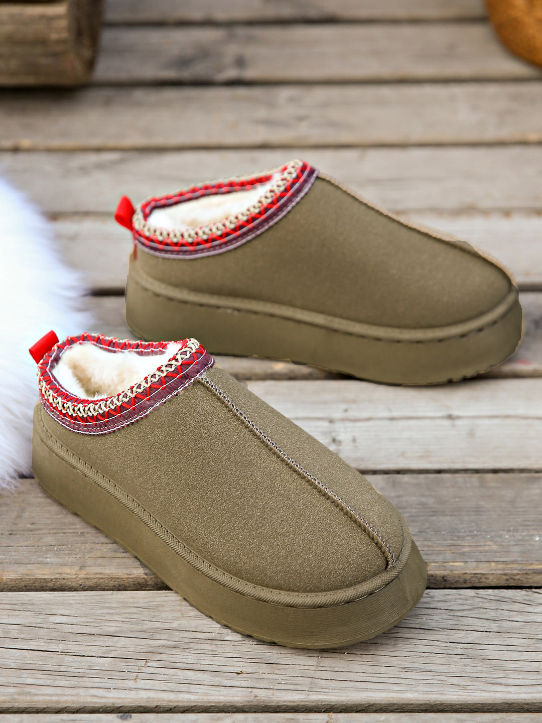 Damen Gefütterte Hausschuhe-Mules mit Teddyfutter und dekorativem Strickbesatz Drune