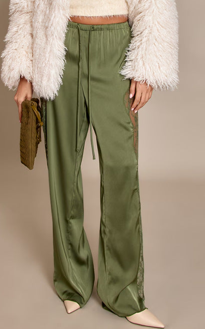 Damen nan Satinhose mit seitlichen Spitzeneinsätzen, weitem Bein und Tunnelzug Drune
