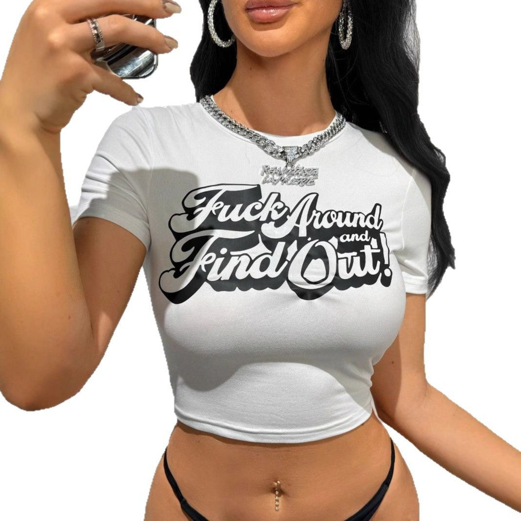 Damen Crop-Top mit kreativem Statementdruck und körpernahem Schnitt Drune