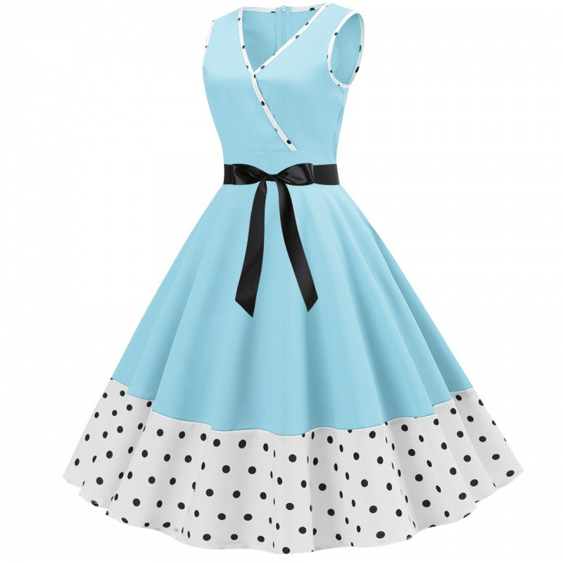 Damen Swingkleid mit V-Ausschnitt und gepunktetem Saum Drune