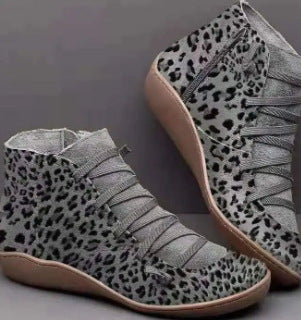 Damen nan knöchelhoher Softleder-Sneakerboot mit seitlichem Reißverschluss elastischer Zierschnürung und ergonomischer Komfortsohle Drune