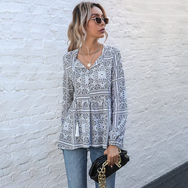 Damen V-Ausschnitt-Tunika mit Paisley-Bandana-Print, QuastenbindDruneand und Stufenrock Drune