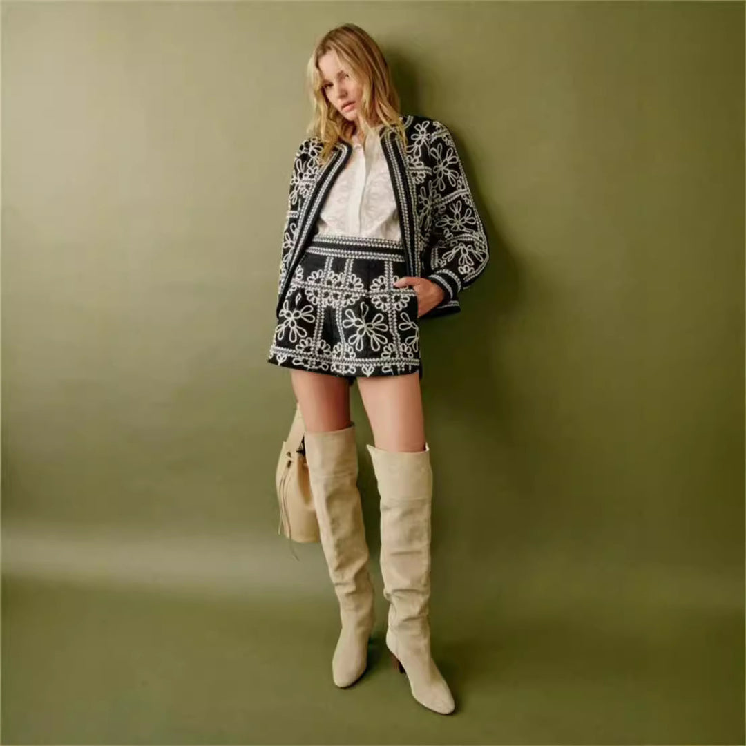 Damen gestickte Blumenjacke mit Volumenärmeln Drune