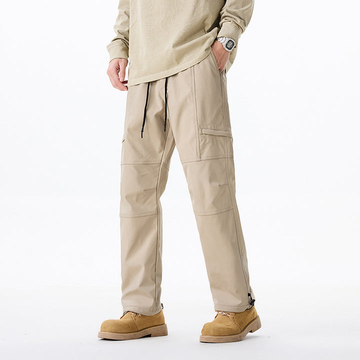 Herren Trekking-Cargohose mit Tunnelzugbund, vorgeformten Kniepaneelen und verstellbarem Saum Drune