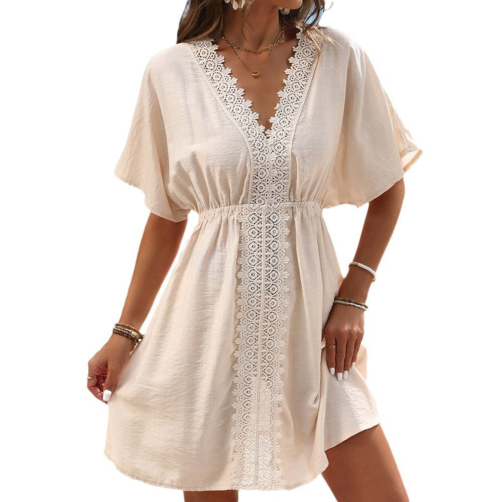 Damen Strandkleid mit elegantem V-Ausschnitt und zarten Spitzenverzierungen Drune