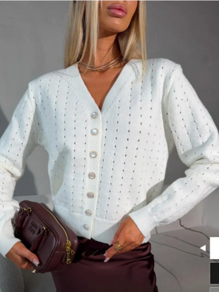 Damen Modische Strickjacke mit V-Ausschnitt und Knopfdetail Drune