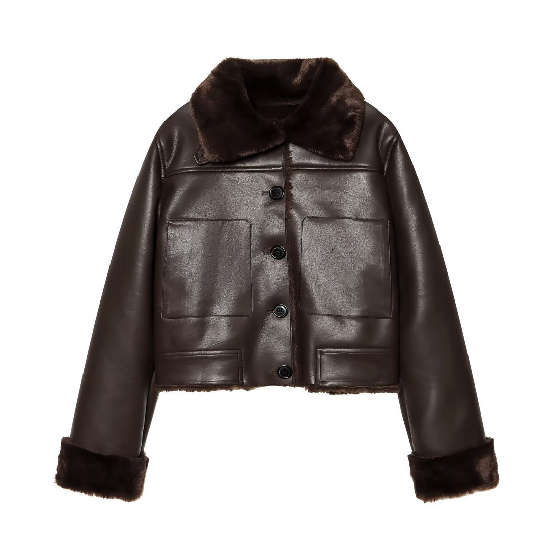 Damen Kurze wattierte Kunstlederjacke mit Teddy-Futter, Fellkragen und aufgesetzten Pattentaschen Drune