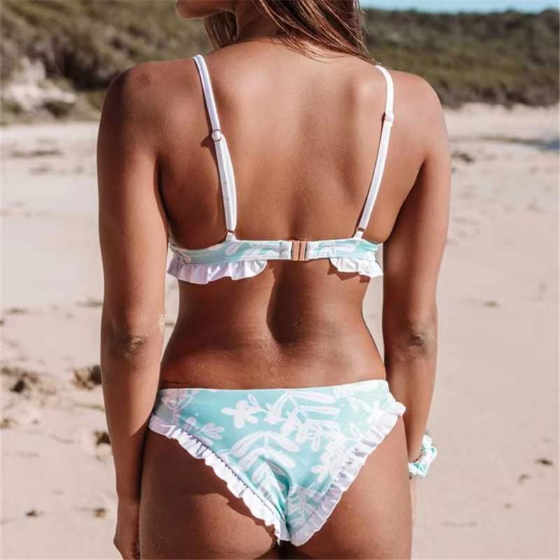 Damen Triangel-Bikini mit verspielten Rüschendetails und floralem Druck Drune