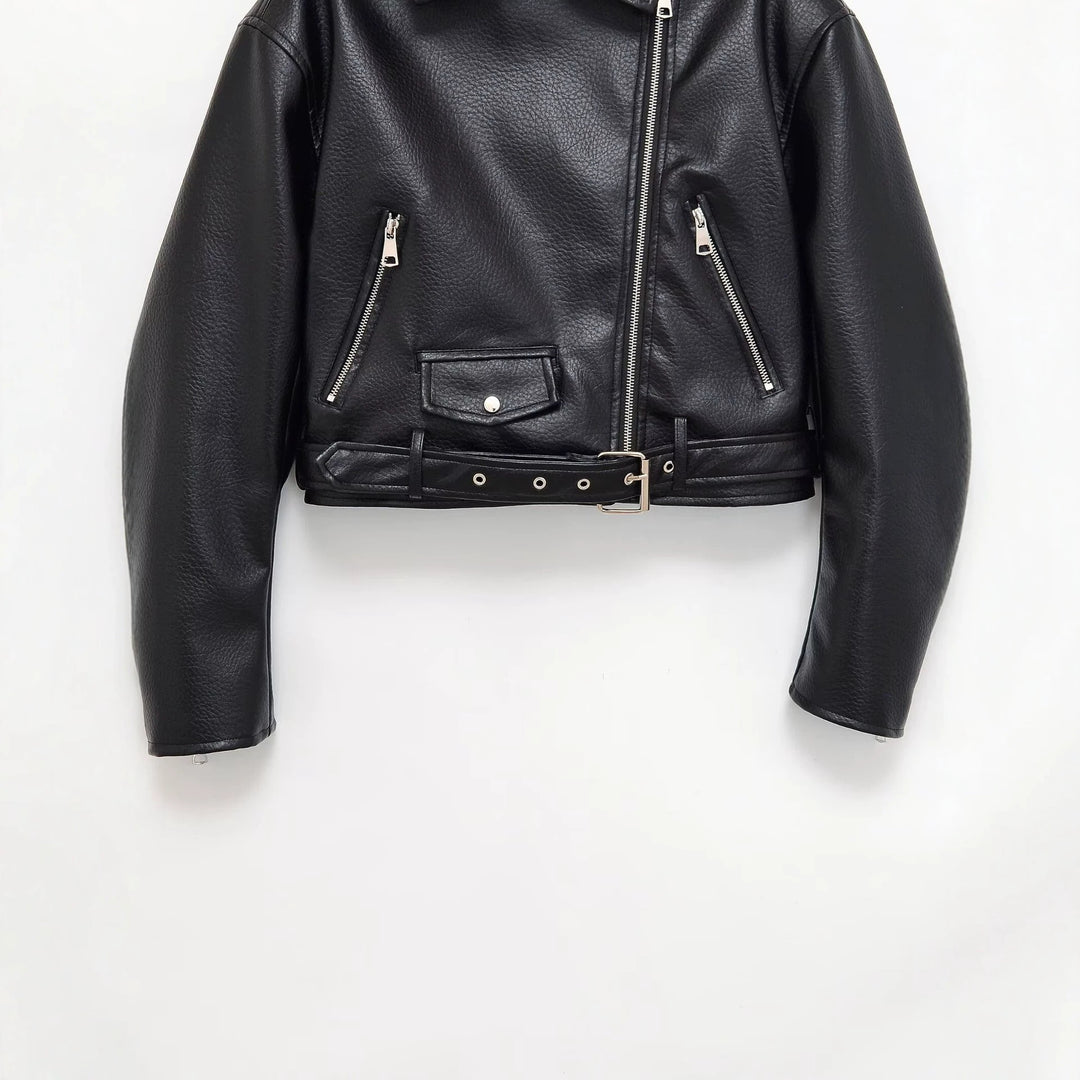 Damen Bikerjacke aus veganem Lederimitat mit asymmetrischem Reißverschluss und Taillengürtel Drune