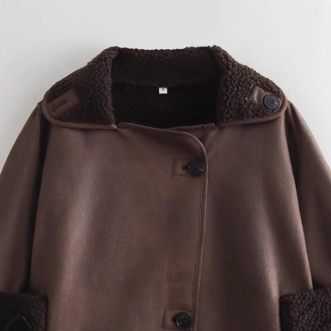 Damen nan kurze Lammfelloptik Jacke im Boxy-Schnitt mit Teddyfutter und aufgesetzten Taschen Drune