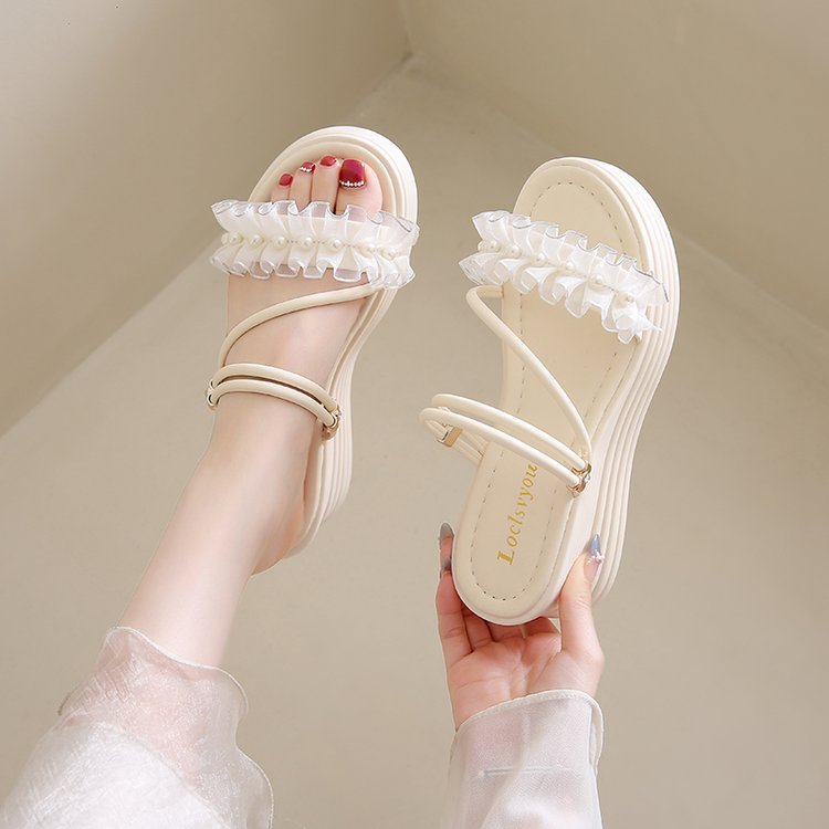 Damen Wedge-Sandalen mit Rüschen und Perlenverzierung Drune