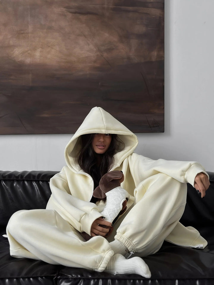 Damen Oversize-Kapuzenjacke mit verdecktem Reißverschluss und komfortabler Scuba-Optik Drune
