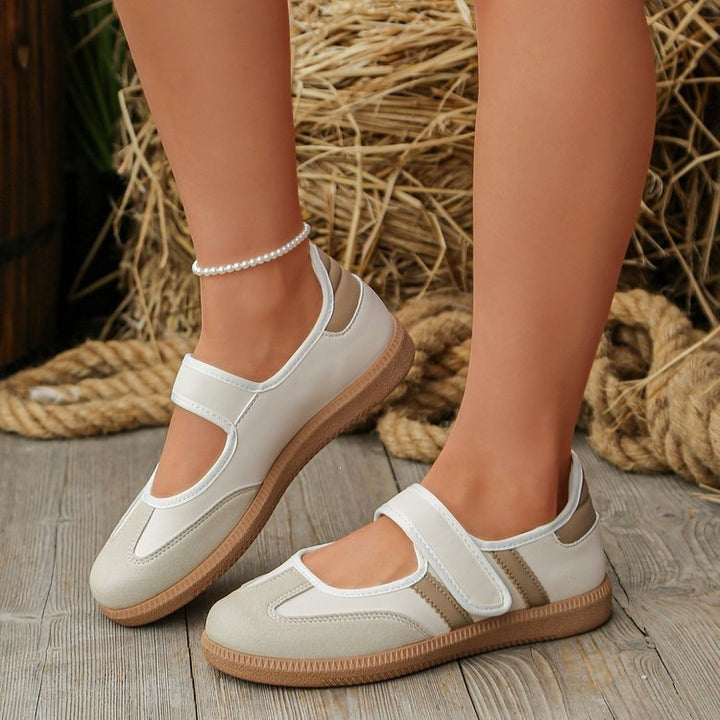 Damen Mary-Jane-Sneaker mit Klettverschluss, leichter Profilsohle und Komfortfußbett Drune
