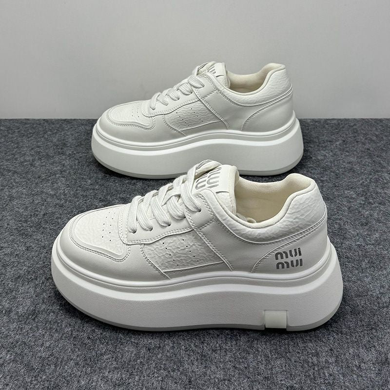 Damen Modische Plateau Sneakers aus strapazierfähigem Leder mit minimalistischer Optik Drune