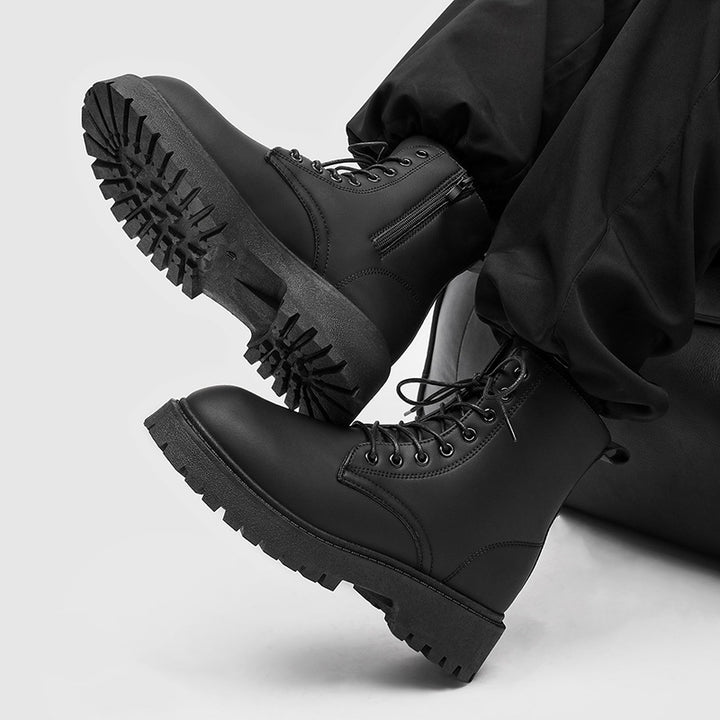 Damen Plateau-Combat-Stiefel mit robuster Profilsohle und Zuglasche Drune