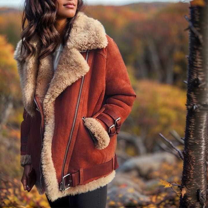 Damen Kurz geschnittene Aviator-Lederjacke mit Teddyfell‑Futter und Reißverschlussdetails Drune