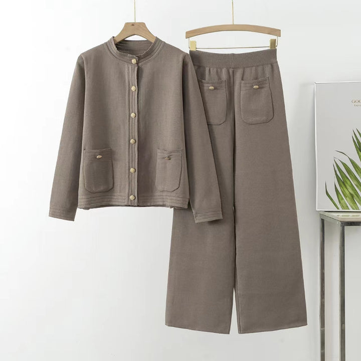 Damen gemütliches Strick-Loungewear-Set mit Knopfdetaillierung und aufgesetzten Taschen Drune