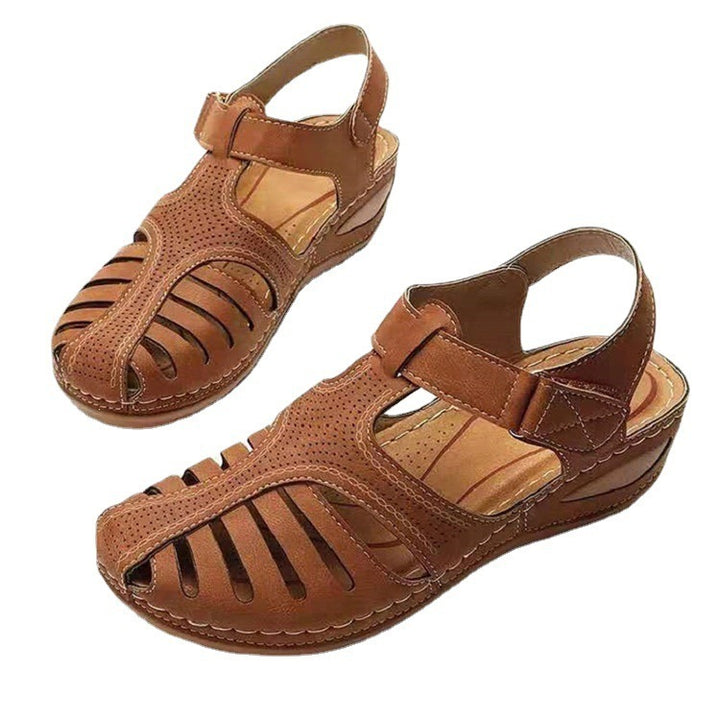 Damen Bequeme orthopädische Sandalette mit geschlossener Zehenpartie und verstellbarem Klettverschluss Drune
