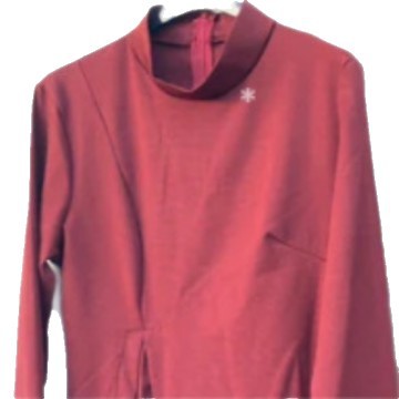 Damen Kleid mit elegantem Falten-Design und dekorativem Gurt Drune