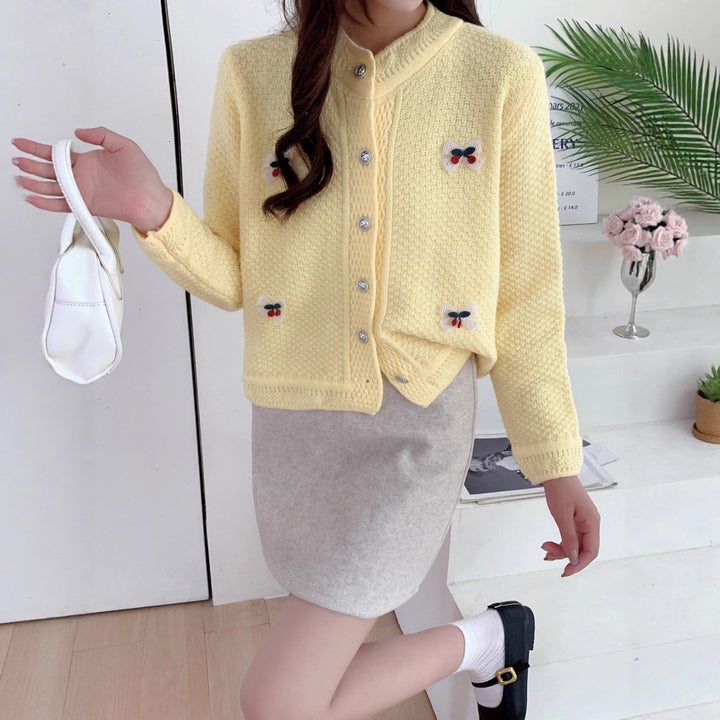 Damen Strickjacke mit dekorativen Stickereien Drune