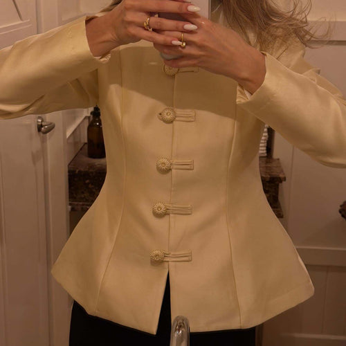 Damen Taillierter Satinblazer mit Stehkragen, Zierkordel‑Knöpfen und Schößchen Drune