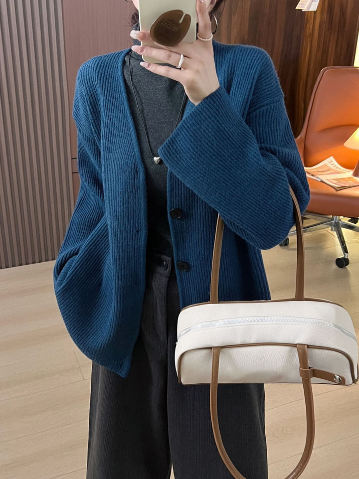 Damen lässiger Strickcardigan mit tiefem V-Ausschnitt und Knopfverschluss Drune