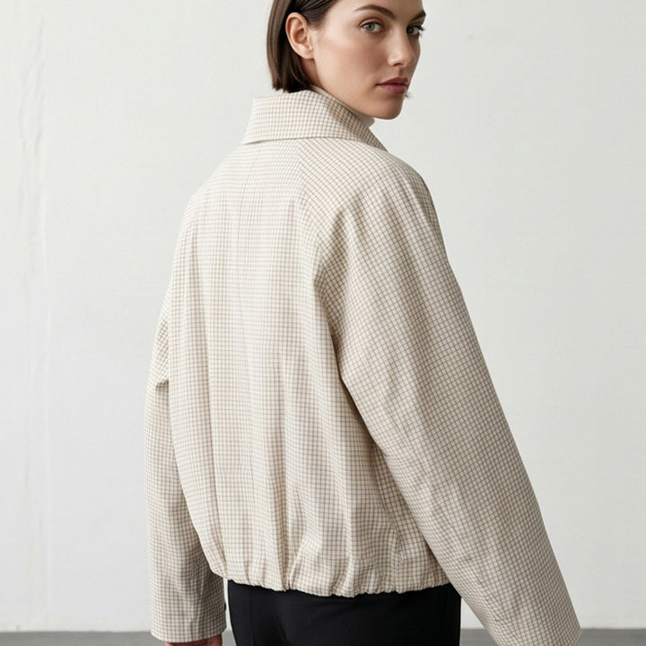 Damen Kurze Doppelreiher-Blousonjacke mit Wickelkragen und Raglanärmeln Drune