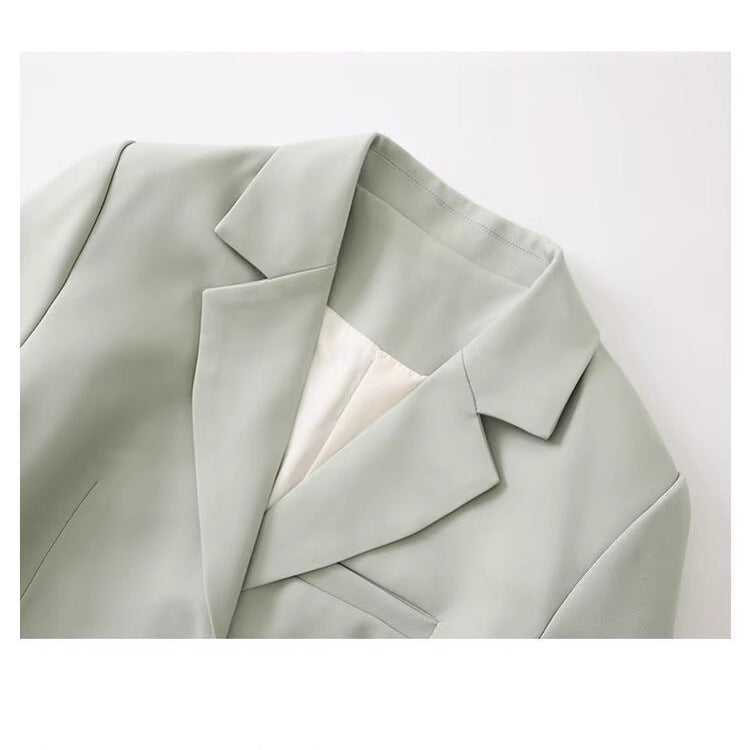 Damen modische Blazerjacke mit eleganter Knopfleiste und zwei praktischen Taschen Drune