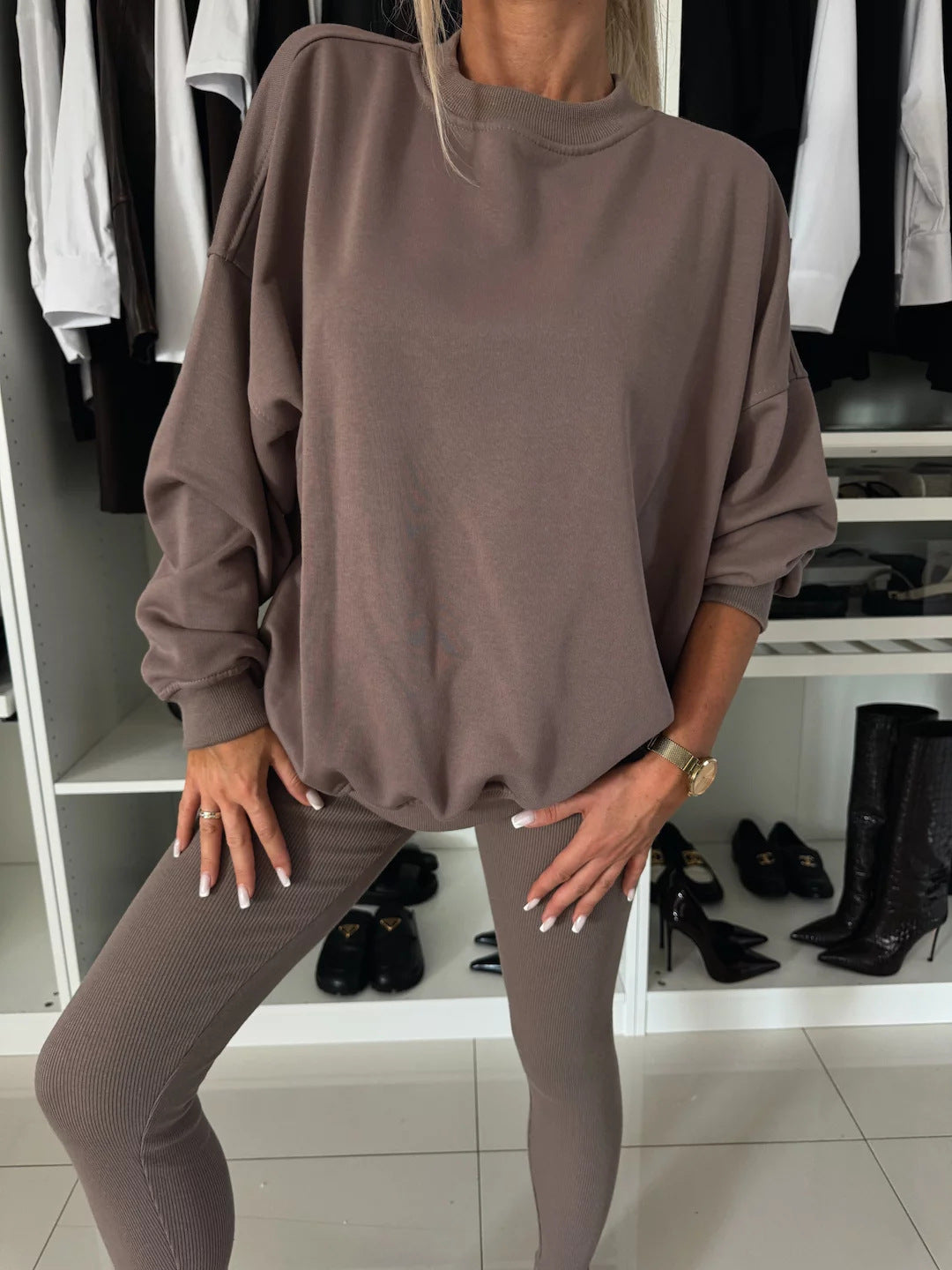 Damen Lässiges Sweatshirt und legere Leggings Drune