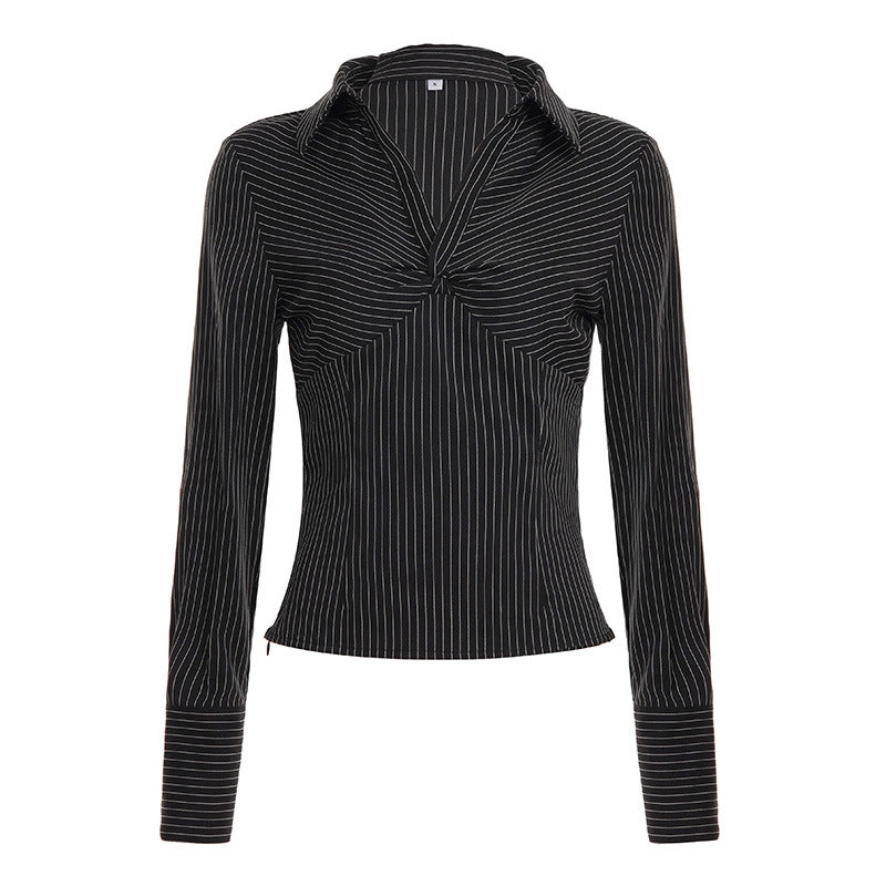 Damen Figurbetontes Langarmshirt mit Hemdkragen und Twist-Detail Drune