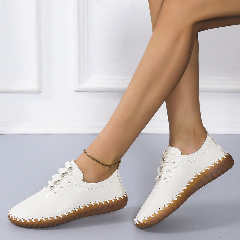Damen handgenähter Komfort-Sneaker mit elastischer Schnürung und profilierter Kautschuksohle Drune