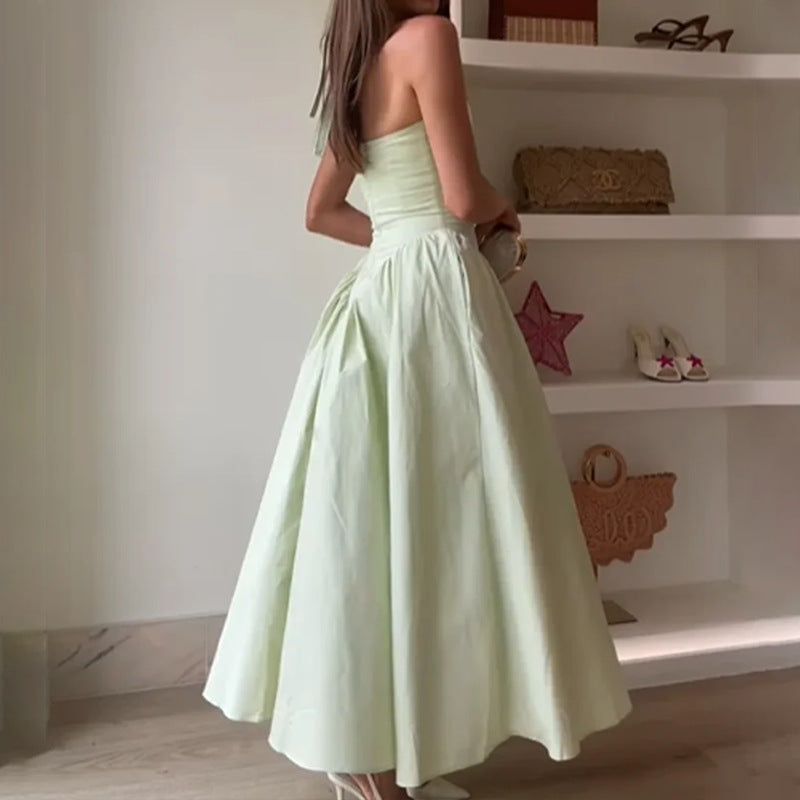 Damen Elegantes Abendkleid mit tiefem V-Ausschnitt und weit schwingendem Rock Drune
