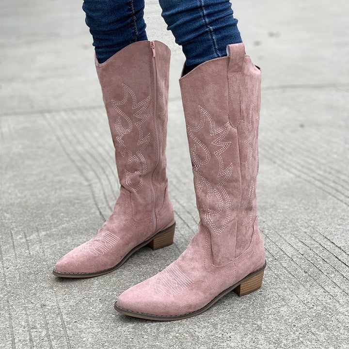Damen Western-Stiefel aus Veloursleder mit dekorativer Stickerei und niedrigem Blockabsatz Drune