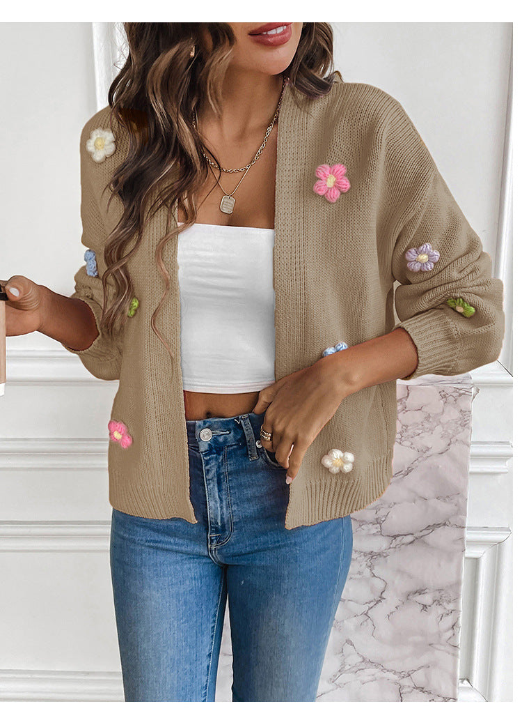 Drune | Handgehäkelter floral gestrickter Cardigan