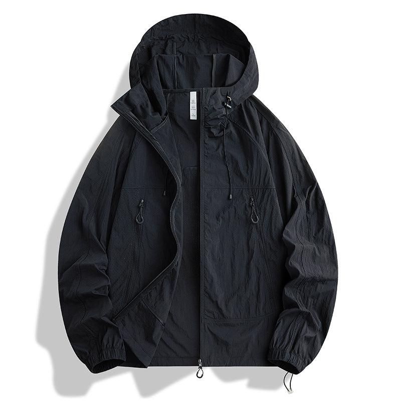Herren Ultraleichte Kapuzen‑Windjacke mit Packfunktion, Meshfutter & Reißverschlusstaschen Drune