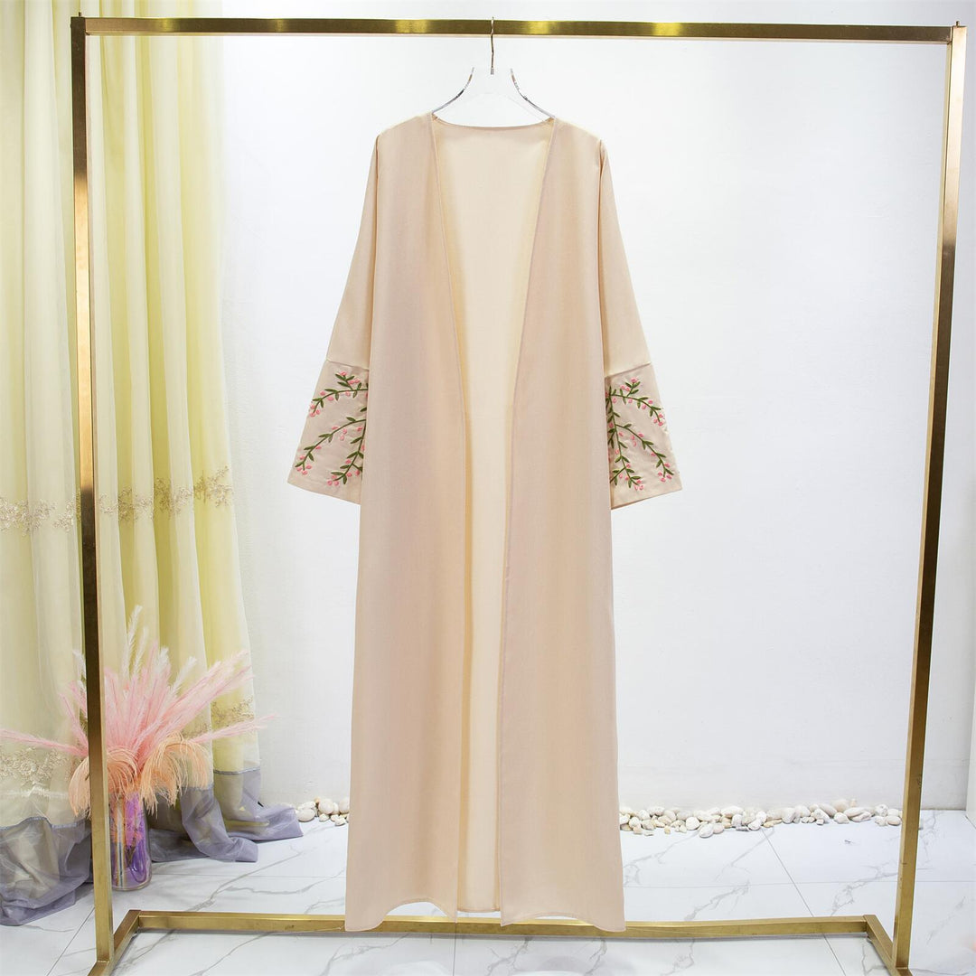 Damen Luxus Kimono Mantel mit feinen Stickdetails Drune