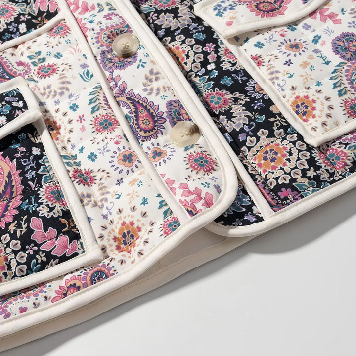 Damen nan gesteppte Patchwork-Steppjacke im Paisley‑Print mit Kontrastpaspeln und großen Klappentaschen Drune