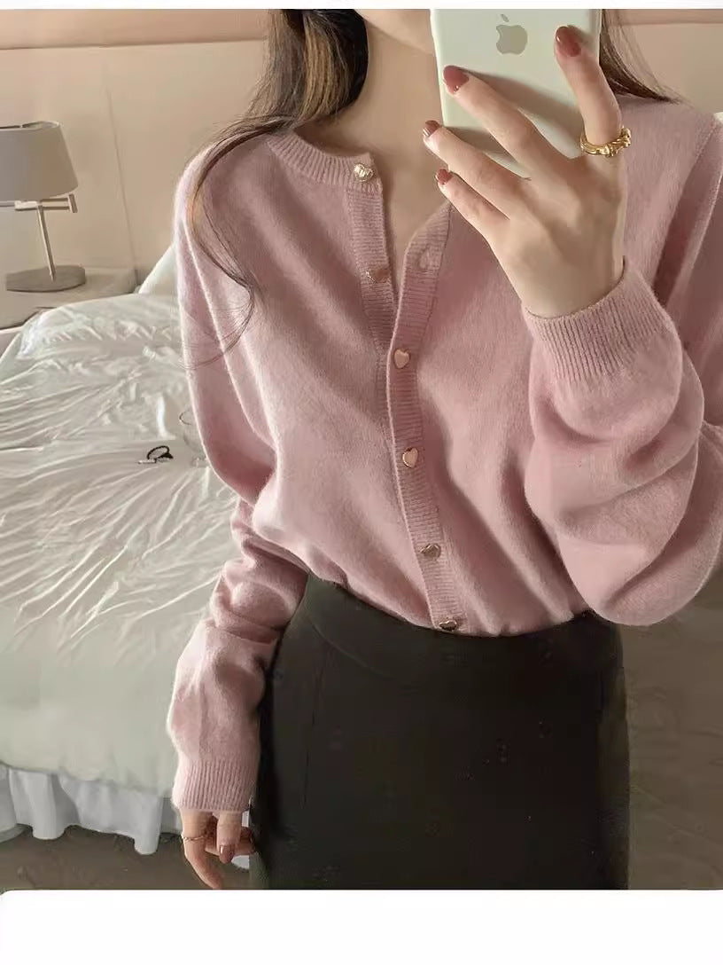 Damen Feinstrickjacke mit dekorativen Knöpfen und schickem Schnitt Drune