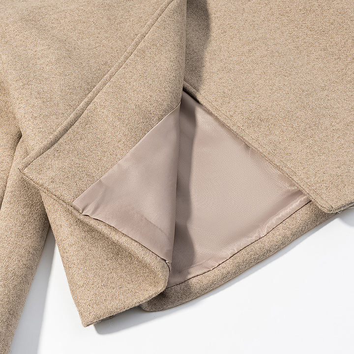 Damen Kurzgeschnittene Woll-Boxyjacke mit asymmetrischer Knopfleiste Drune