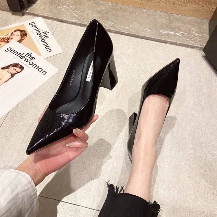 Damen spitze High Heels mit Blockabsatz Drune