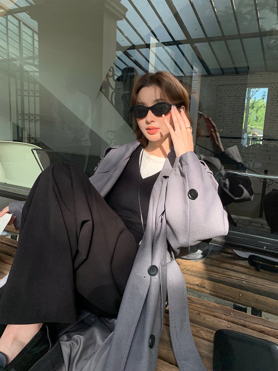Damen Langer Trenchcoat im Oversize‑Look mit Bindegürtel und Schulterpatten Drune