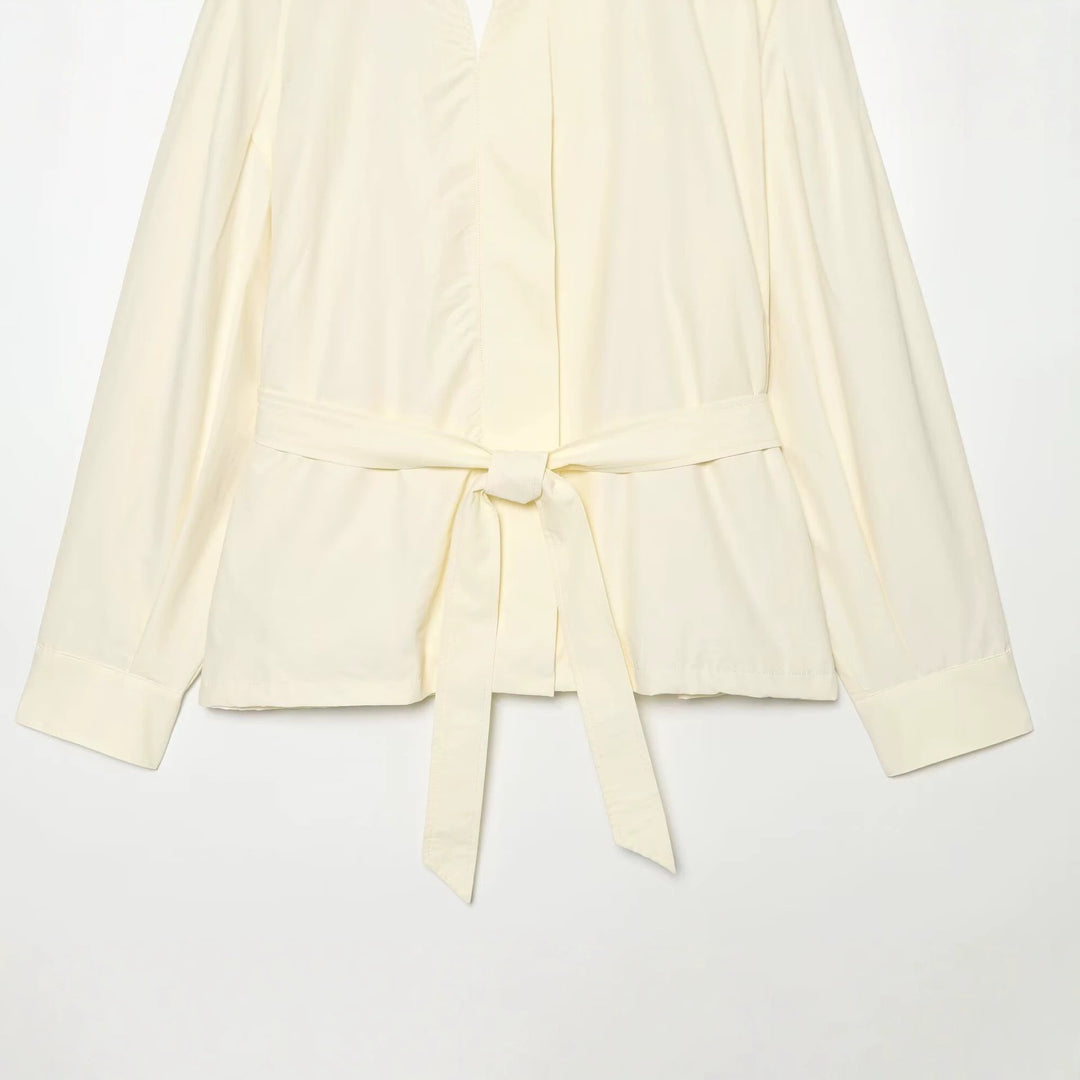 Damen Kurzjacke aus fließendem Stoff mit Taillengürtel und Cape-Schulter Drune