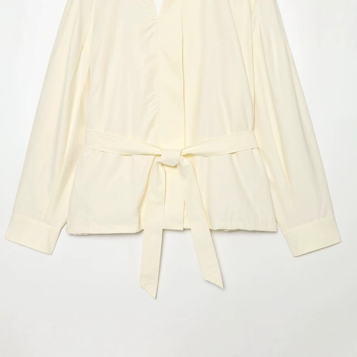 Damen Kurzjacke aus fließendem Stoff mit Taillengürtel und Cape-Schulter Drune