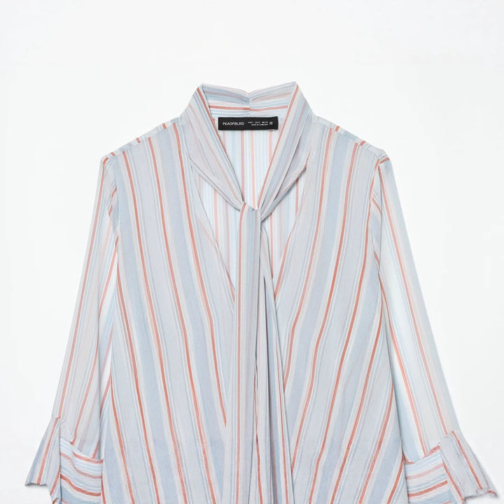 Damen Leichte Chiffonbluse mit Schluppe, Volant-Saum und ausgestellten Trompetenärmeln Drune
