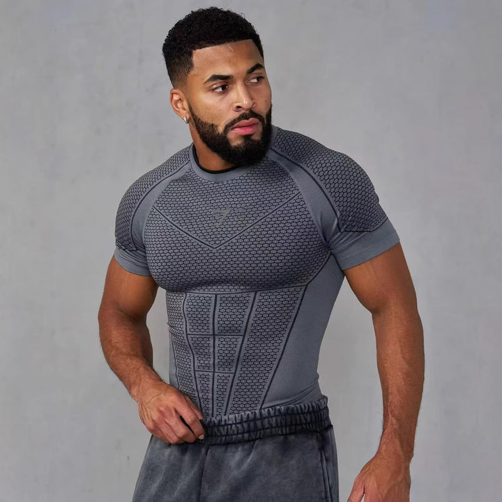 Herren nan muskelmodellierendes Funktionsshirt mit 3D-Struktur und gezielten Kompressionszonen Drune