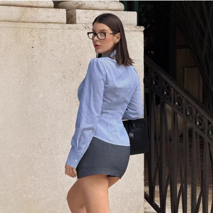 Damen Gestreifte Hemdbluse mit Raffung vorn und extra langen Manschetten Drune