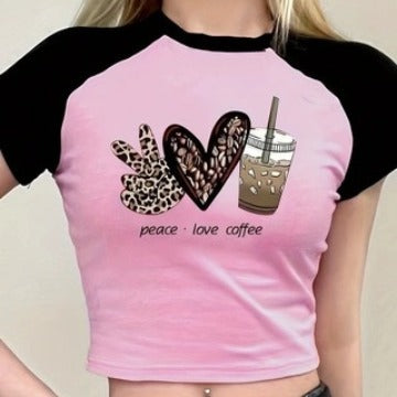 Damen Crop-T-Shirt mit kreativem Kaffee-Motiv und lässiger Passform Drune